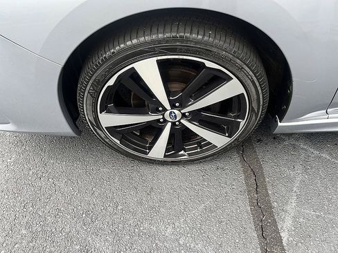 Used 2017 Subaru Impreza 2.0i Sport w/ Popular Package #1 AWD/4WD image 8