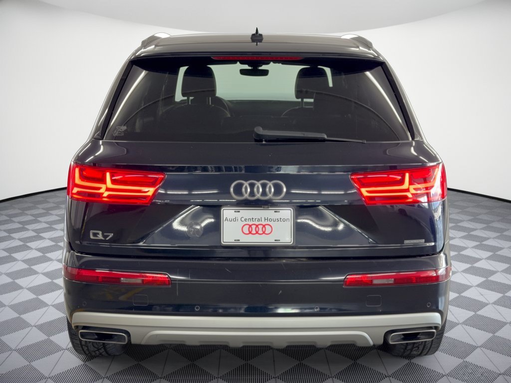 Used 2017 Audi Q7 2.0T Premium Plus w/ Premium Plus Package AWD/4WD image 11