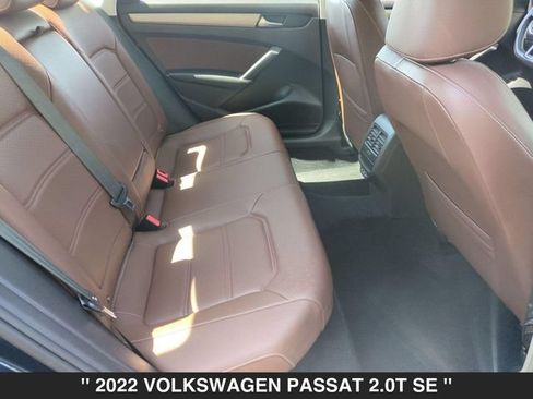 Used 2022 Volkswagen Passat 2.0T SE FWD image 14