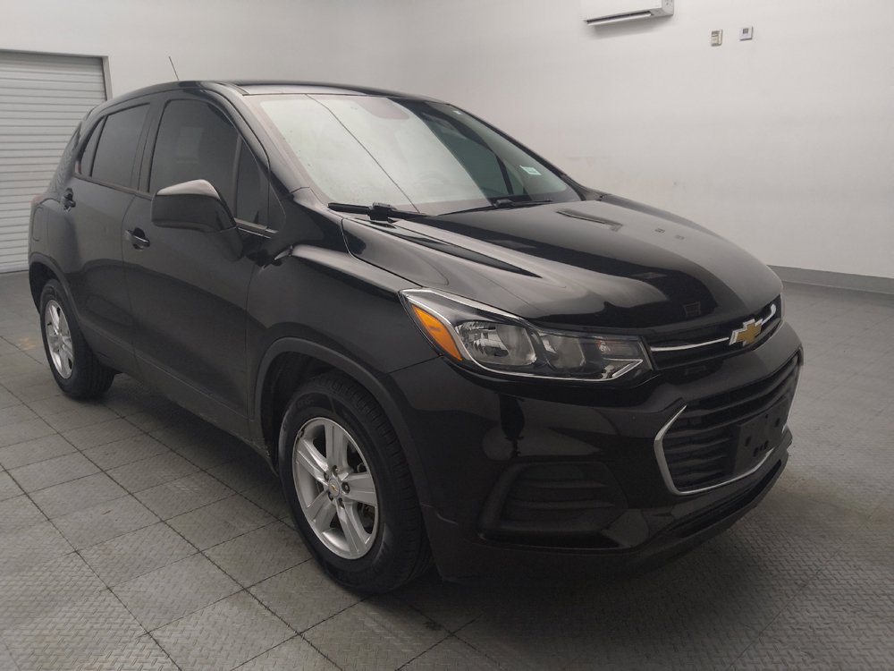 Used 2020 Chevrolet Trax LS w/ Tint and Cruise Package FWD image 13