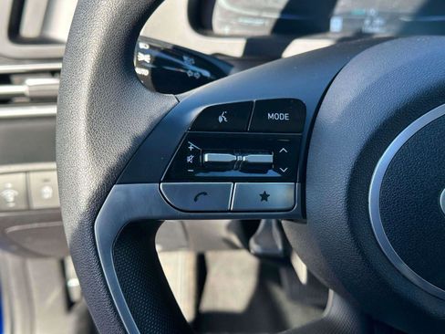 Used 2024 Hyundai Elantra SE image 18