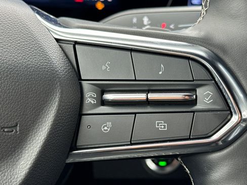 Certified 2024 Chevrolet Traverse LT image 28