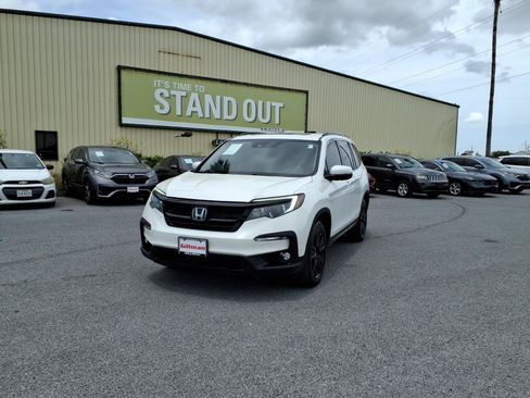 Certified 2021 Honda Pilot Special Edition image 4