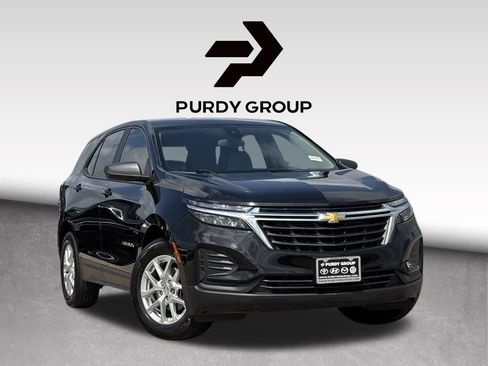 Used 2023 Chevrolet Equinox LS w/ LS Convenience Package FWD image 1
