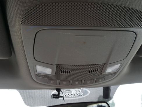 Used 2018 Ford F150 XLT AWD/4WD image 23