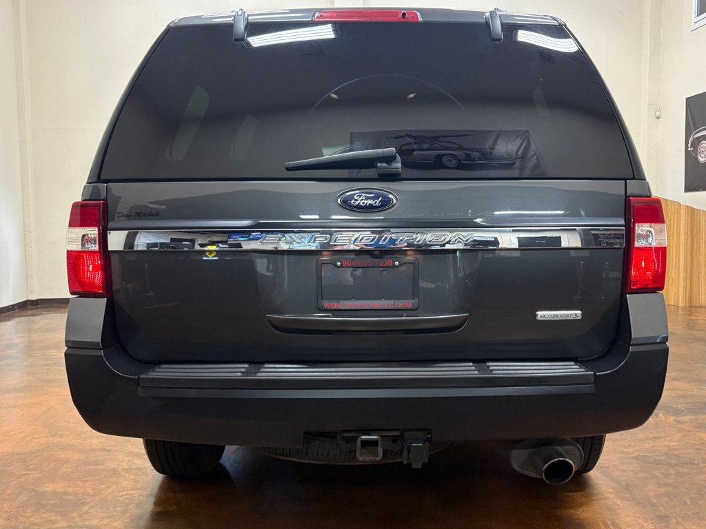 Used 2016 Ford Expedition XL RWD image 5