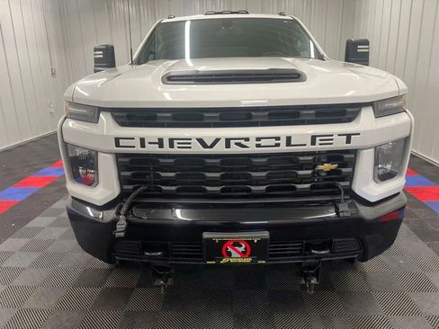 Used 2023 Chevrolet Silverado 2500 Custom w/ Custom Convenience Package AWD/4WD image 5
