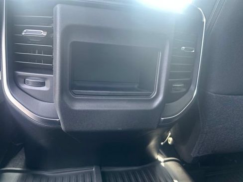 New 2026 RAM 2500 Big Horn AWD/4WD image 34