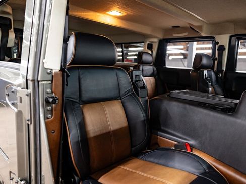 Used 2006 HUMMER H1 4-Door Wagon AWD/4WD image 12