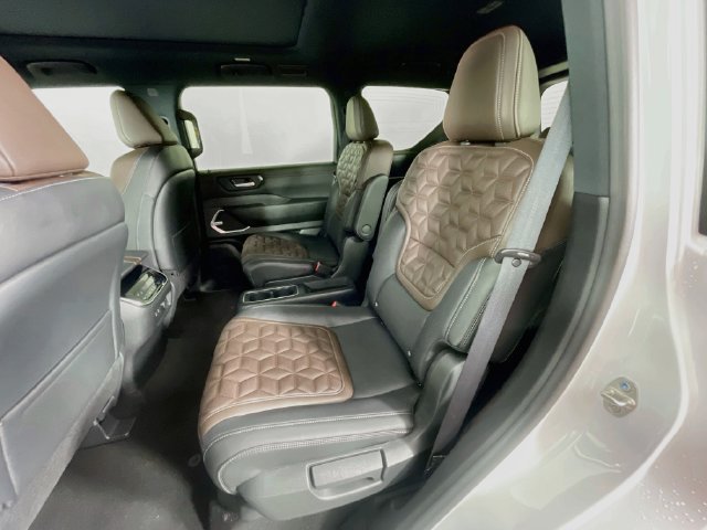 New 2026 Nissan Armada Platinum Reserve AWD/4WD image 15