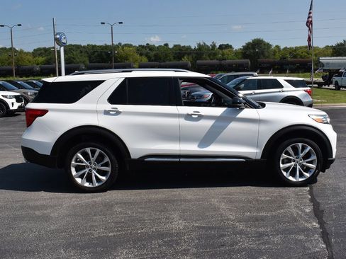 Used 2023 Ford Explorer Platinum w/ Technology Package AWD/4WD image 14