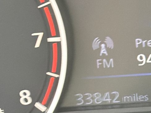 Used 2023 Nissan Altima 2.5 SR w/ SR Premium Package image 28