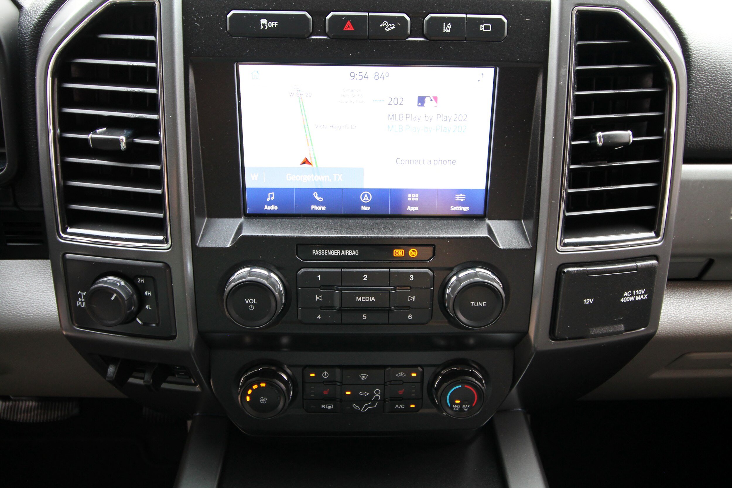 Used 2020 Ford F250 XLT w/ XLT Premium Package AWD/4WD image 28