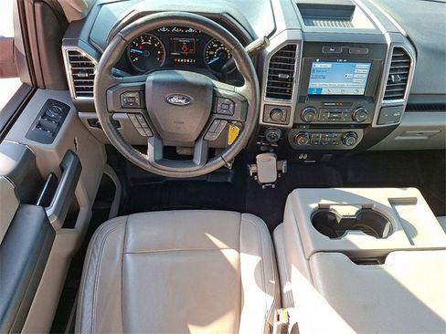 Used 2016 Ford F150 XLT w/ Equipment Group 302A Luxury image 11