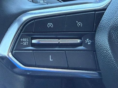 Used 2024 Chevrolet Traverse LT FWD image 10