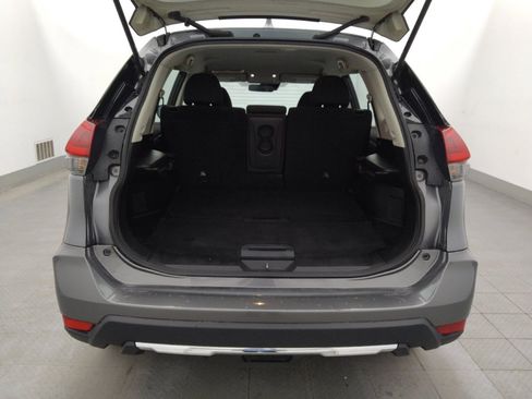 Used 2020 Nissan Rogue S AWD/4WD image 29