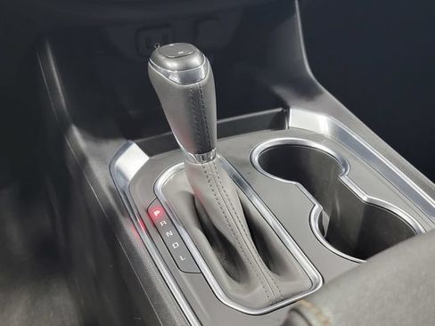 Used 2019 Chevrolet Traverse RS FWD image 22