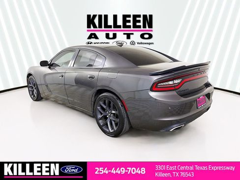 Used 2023 Dodge Charger SXT w/ Blacktop Package RWD image 6