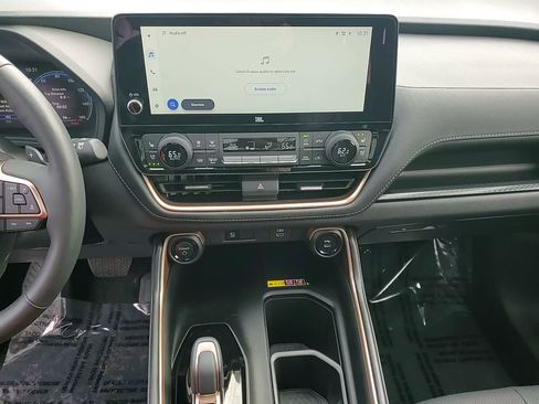 Used 2025 Toyota Grand Highlander MAX Platinum image 30