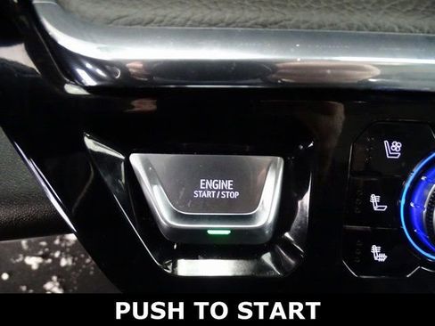 Certified 2024 GMC Sierra 3500 Denali w/ Denali Reserve Package image 9