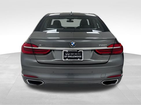 Used 2019 BMW 750i xDrive w/ Executive Package image 6