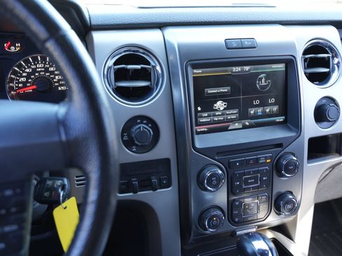 Used 2014 Ford F150 FX4 w/ Equipment Group 402A Luxury image 35