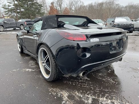 Used 2007 Pontiac Solstice GXP w/ Premium Package image 3
