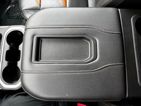 Used 2022 GMC Sierra 2500 AT4 w/ Gooseneck/5TH Wheel Package image 18