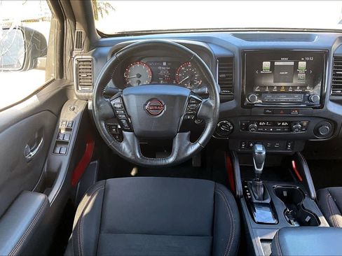 Used 2023 Nissan Frontier PRO-4X w/ Pro Convenience Package image 6