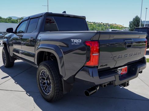Certified 2024 Toyota Tacoma TRD Sport AWD/4WD image 6