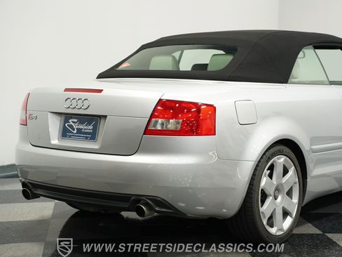 Used 2004 Audi S4 Cabriolet image 25