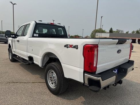 New 2025 Ford F250 XL w/ XL Chrome Package image 5