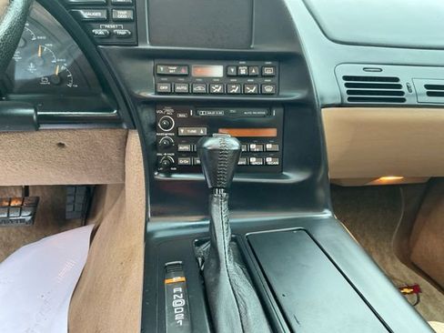 Used 1995 Chevrolet Corvette Coupe RWD image 10