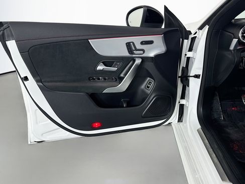 Certified 2022 Mercedes-Benz CLA 250 image 21