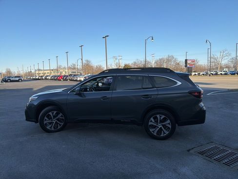 Used 2020 Subaru Outback Limited XT image 7