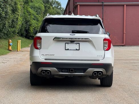 Used 2021 Ford Explorer Platinum w/ Equipment Group 601A AWD/4WD image 6