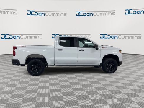 Used 2024 Chevrolet Silverado 1500 Custom Trail Boss AWD/4WD image 9