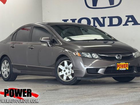 Used 2010 Honda Civic LX image 1