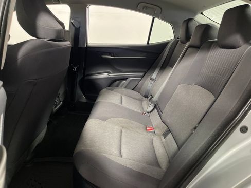 Used 2025 Toyota Camry LE FWD image 13