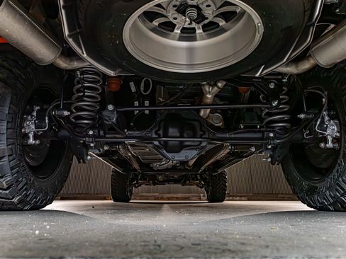 Used 2024 RAM 1500 Laramie AWD/4WD image 14