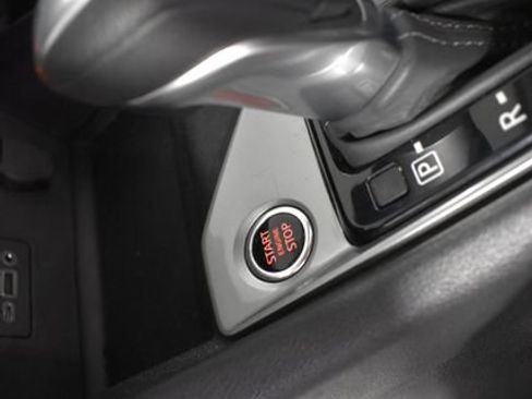 Used 2025 Nissan Altima 2.5 SV FWD image 18