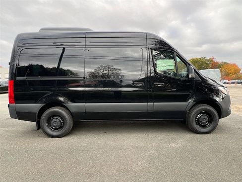 New 2025 Mercedes-Benz Sprinter 2500 image 6
