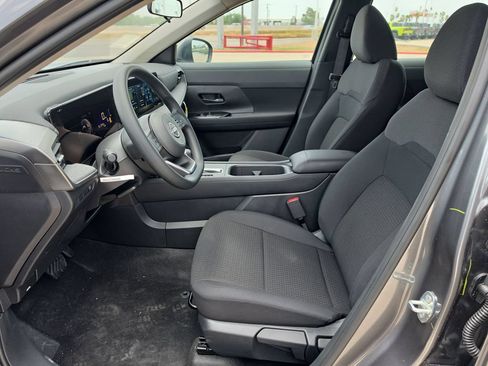 New 2026 Nissan Kicks S FWD image 21