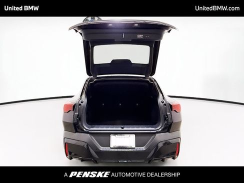 Used 2026 BMW X2 xDrive28i w/ Technology Package AWD/4WD image 14
