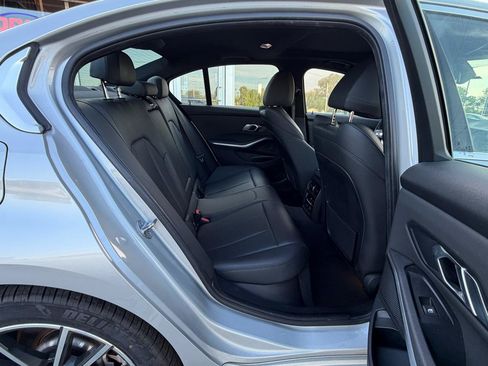 Used 2019 BMW 330i Sedan RWD image 17