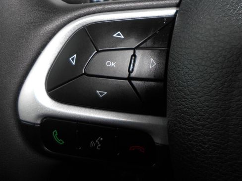 Certified 2023 Jeep Renegade Trailhawk image 14