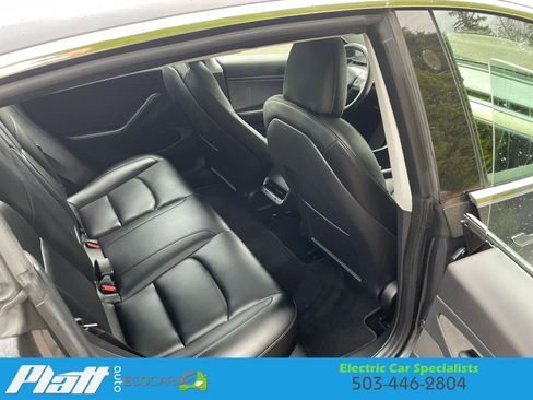 Used 2018 Tesla Model 3 Long Range image 49