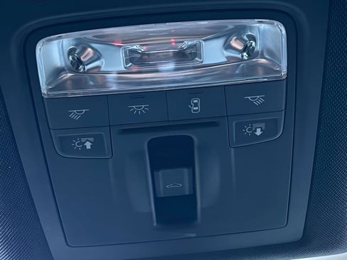 Used 2016 Audi Q3 2.0T Prestige image 39