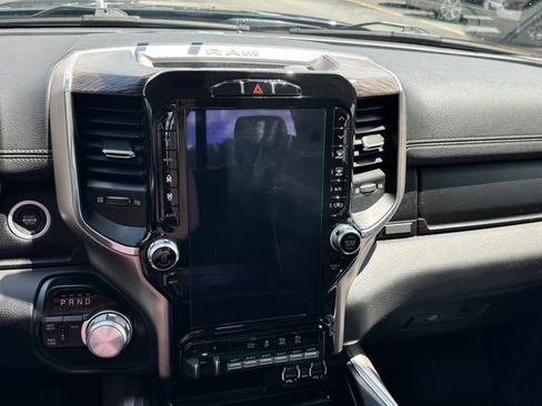 Used 2021 RAM 3500 Laramie AWD/4WD image 10