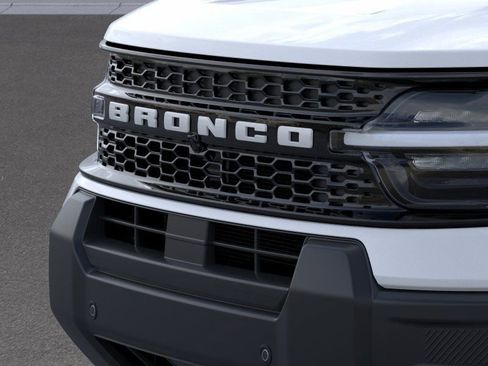 New 2026 Ford Bronco Sport Outer Banks w/ Outer Banks Tech Package+ AWD/4WD image 17